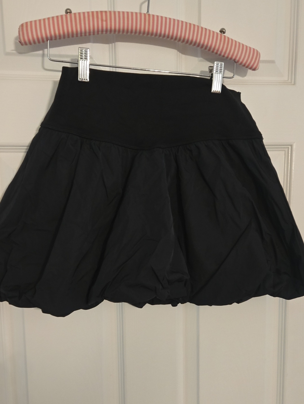 Women's Black Bubble-Hem Skater Skirt